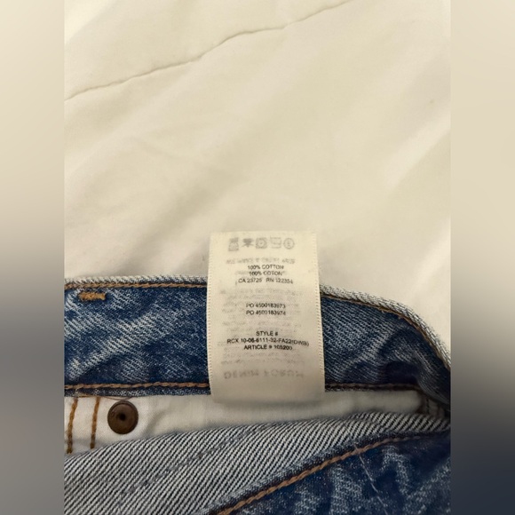 Aritzia Denim Forum Denim - Picture 6 of 7